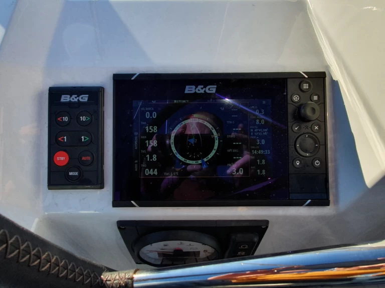 Wynajem Żaglowiec w Olbia - Bénéteau Oceanis 38 (3/2)