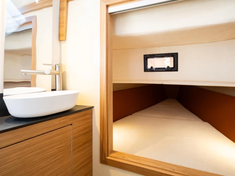 LILIBAEUM YACHT LIPARI 31 między profesjonalistami a osobami prywatnymi w Taormina