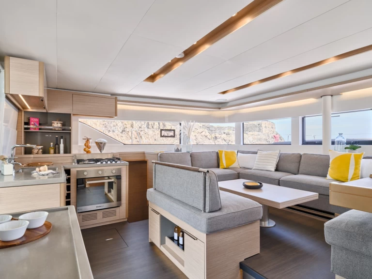 Wynajmij Lagoon Lagoon 51 w Pórto Chéli