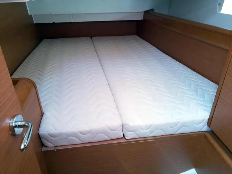 Wynajem łodzi Jeanneau Sun Odyssey 449 w Agropoli na SamBoat 