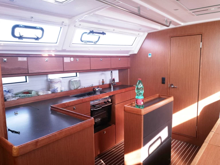 Wynajem łodzi Agropoli tanio Cruiser 46