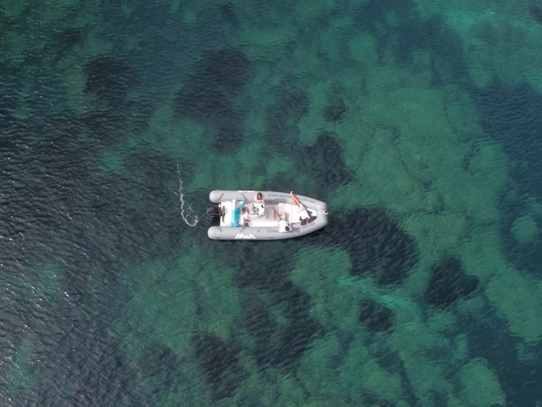 Wynajem Łódż półsztywna w Cagliari - Bwa Bwa 550