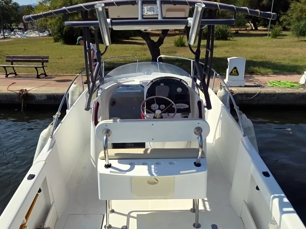 Wynajem w Saint-Florent- Bénéteau Flyer 750 Open na SamBoat