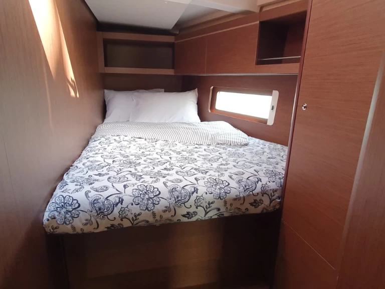 Wynajmij Żaglowiec z lub bez skippera Bénéteau w Split