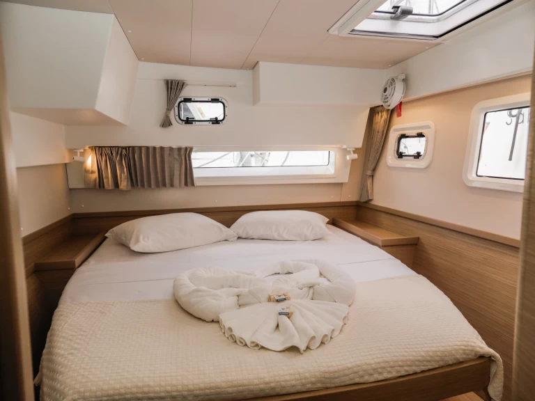 Wynajem Katamaran w Mahé - Lagoon Lagoon 42