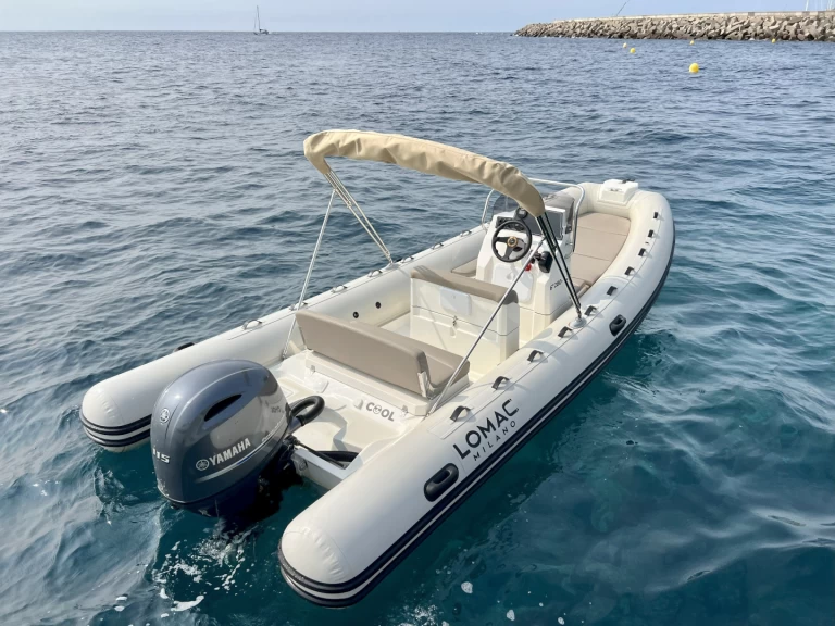 Lomac Lomac 600 IN między profesjonalistami a osobami prywatnymi w Calella de Palafrugell