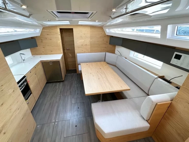 Wynajem łodzi Split tanio Impression 45