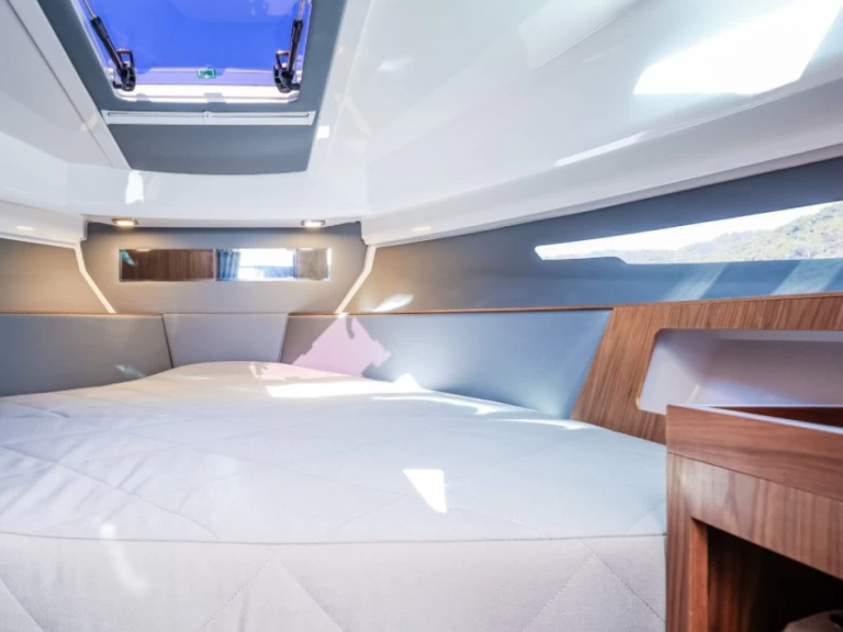 Luksusowy jacht do wynajmu w Sukosan w najlepszej cenie