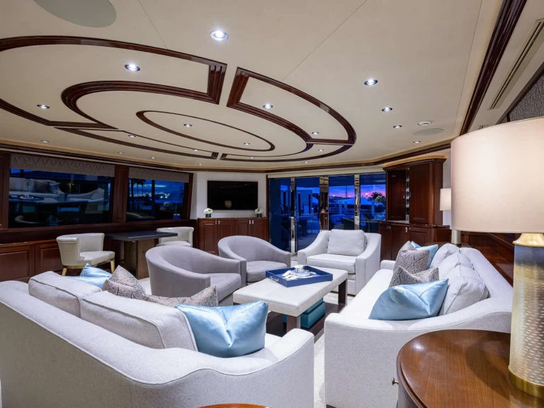 Westport DETERMINATION między profesjonalistami a osobami prywatnymi w Fort Lauderdale