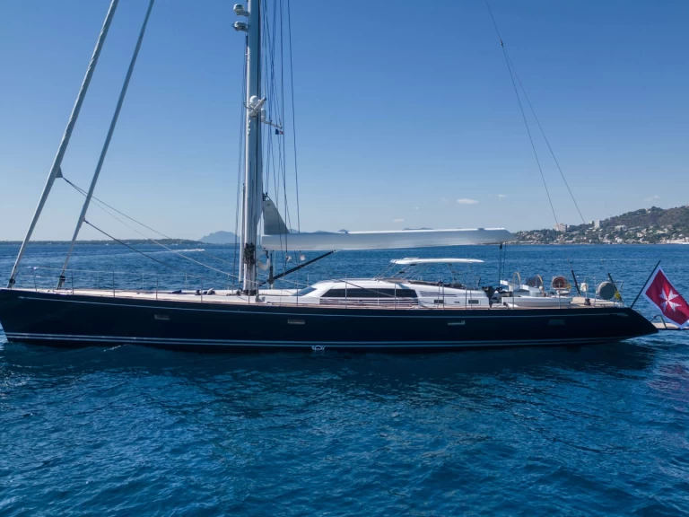 Cnb-Bordeaux LADY 8 między profesjonalistami a osobami prywatnymi w Tromsø