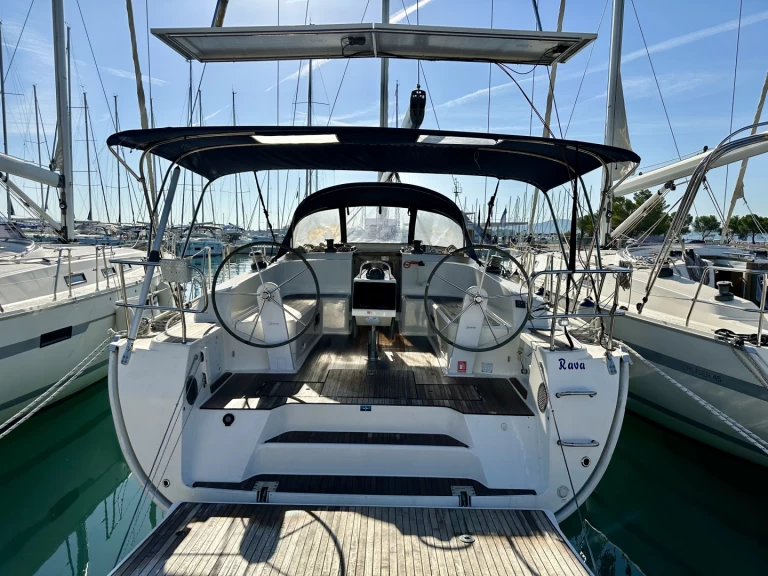 Wynajmij Żaglowiec z lub bez skippera Bavaria w Sukosan