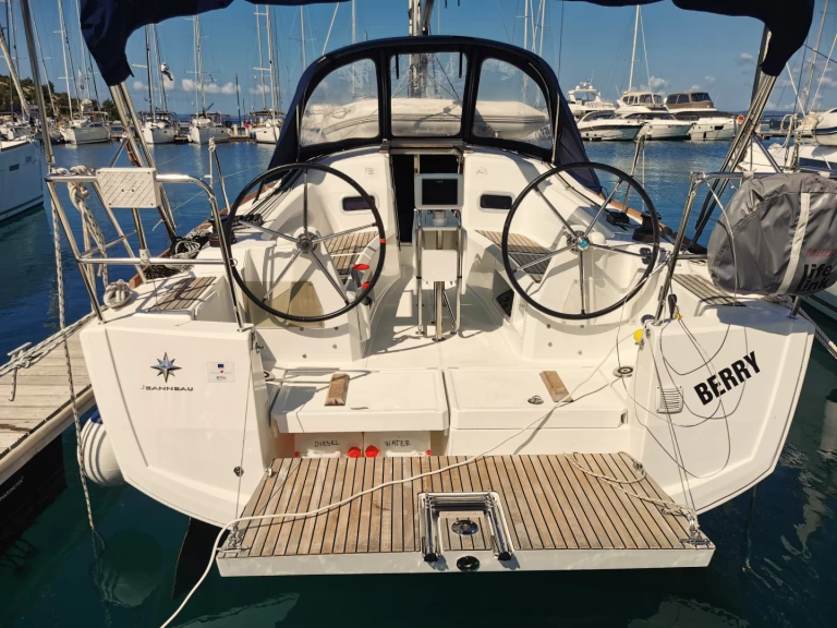 Wynajem łodzi Jeanneau Sun Odyssey 349 w Drage na SamBoat 