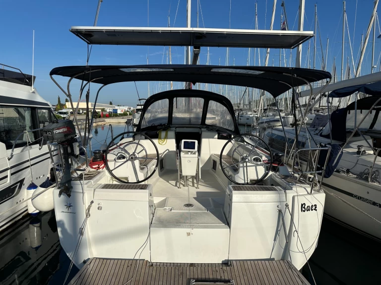 Wynajmij Jeanneau Sun Odyssey 449 w Sukosan
