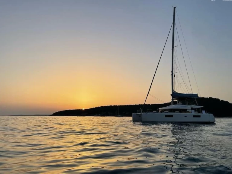 Wynajem łodzi Port d'Andratx tanio Lagoon 52 F
