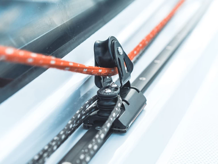 Żaglowiec do wynajmu w Betina w najlepszej cenie