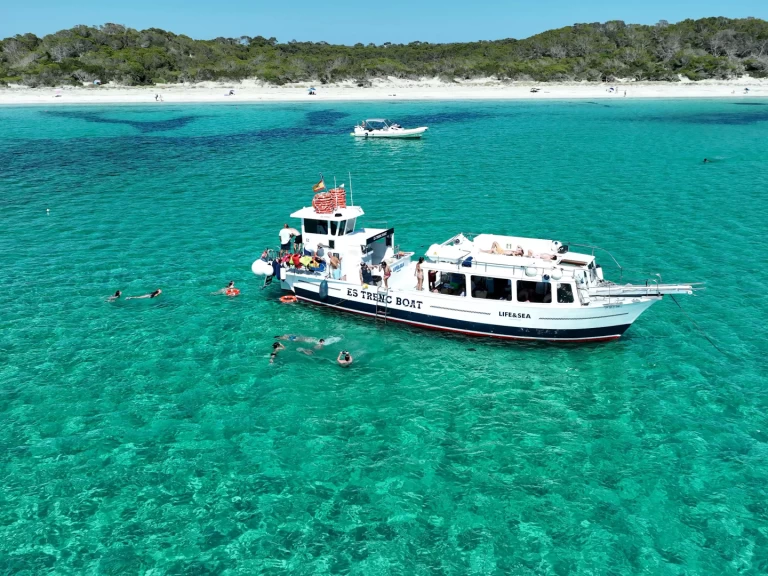 Motorówka do wynajmu w Colònia de Sant Jordi w najlepszej cenie