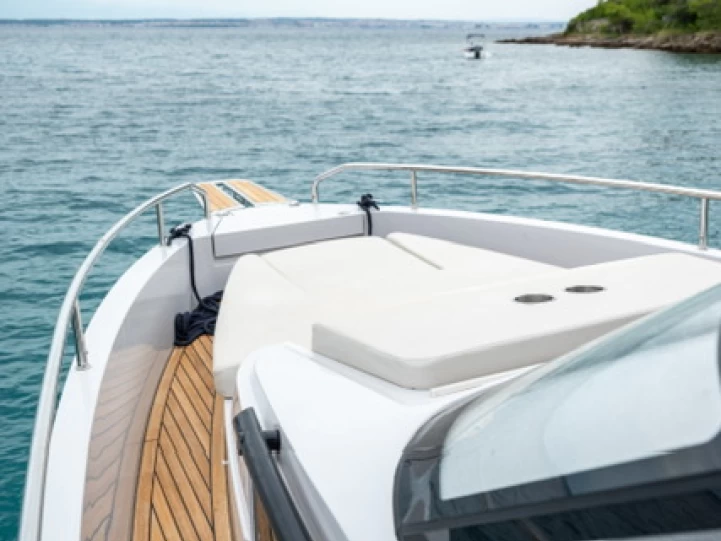 Wynajem Motorówka w Preko - RYCK 28