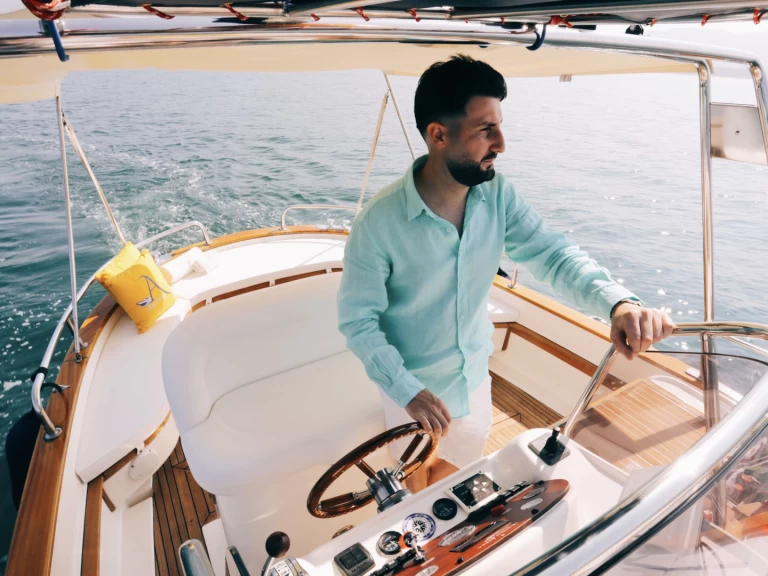 Wynajem w Salerno- Fratelli Aprea Sorrento 7,50 open cruise na SamBoat