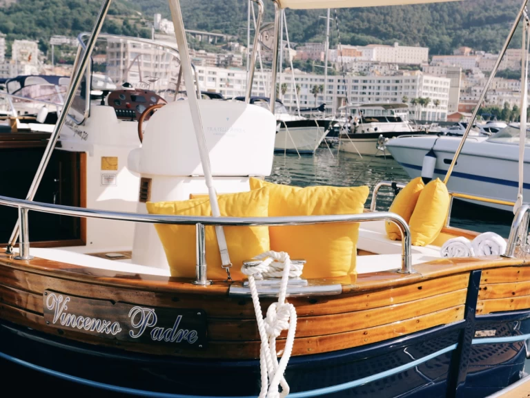 Wynajmij Fratelli Aprea Sorrento 7,50 open cruise w Salerno