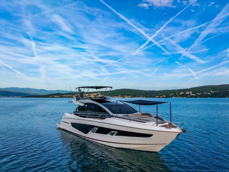 Wynajmij Luksusowy jacht z lub bez skippera Sunseeker w Rijeka