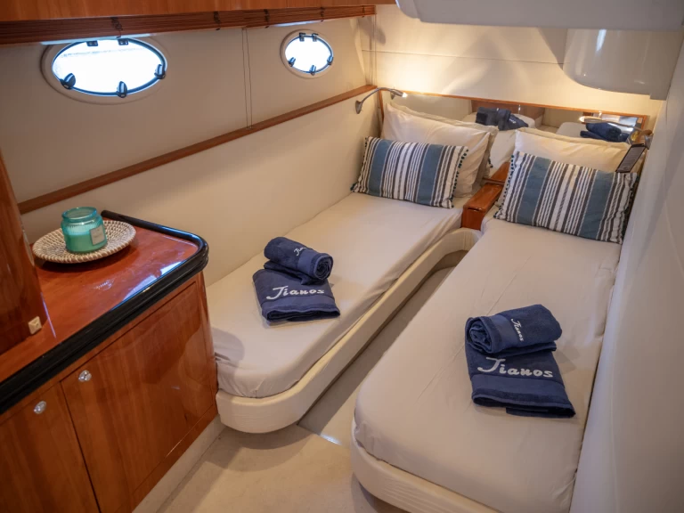 Wynajmij Elan Elan Power 42 w Palioúri