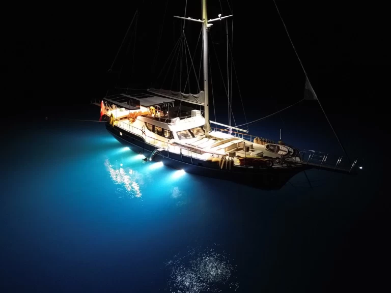 Wynajem łodzi Goecek tanio Gulet