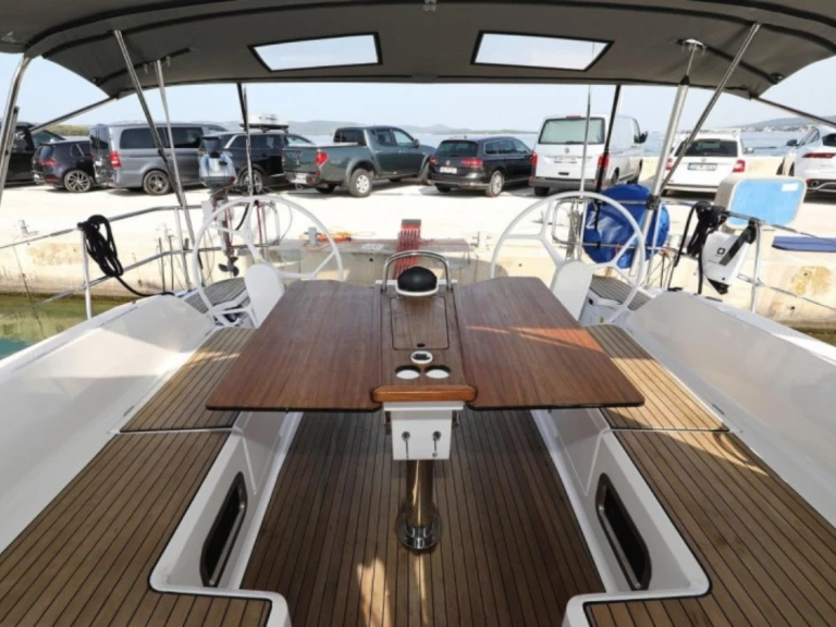 Wynajmij Żaglowiec z lub bez skippera Bavaria w Biograd na Moru