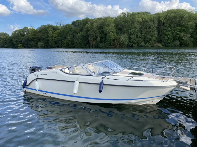 Wynajmij Quicksilver Activ 645 Cruiser w Paris