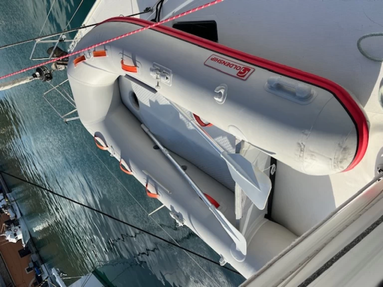 Wynajmij Żaglowiec z lub bez skippera Bavaria w Angra do Heroísmo