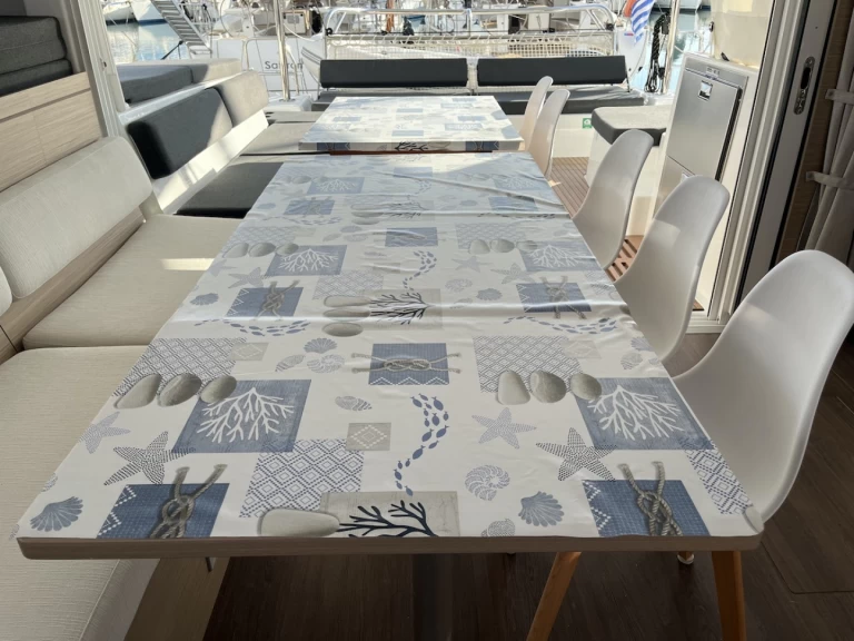 Katamaran do wynajmu w Lefkáda w najlepszej cenie