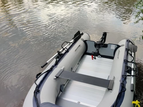 Artsport 320 między profesjonalistami a osobami prywatnymi w Avignon