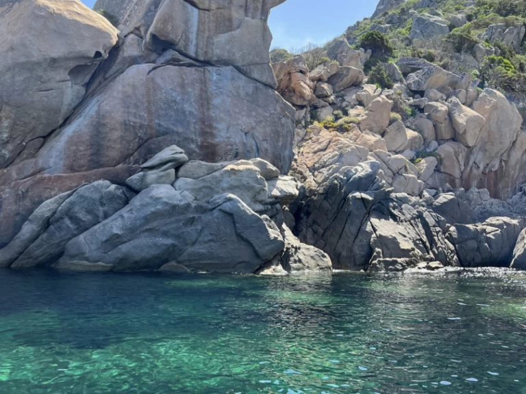 Wynajmij Motorówka z lub bez skippera Francqueville w Propriano