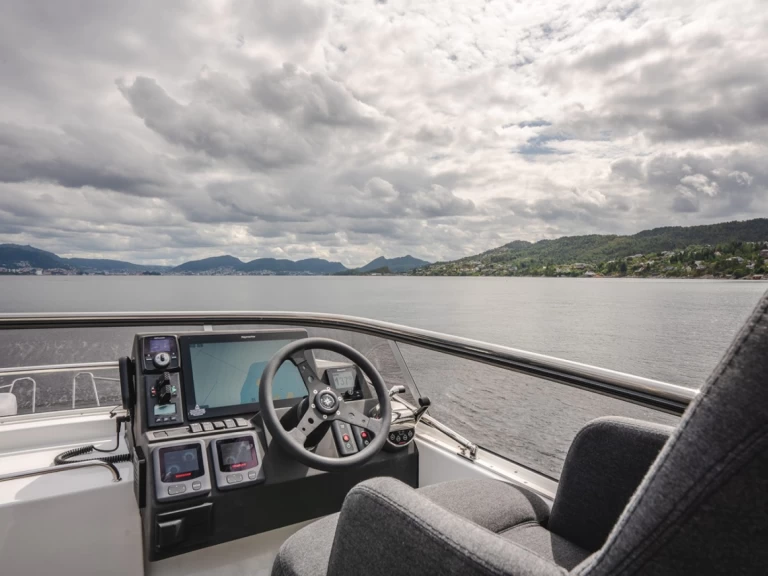 Wynajmij Luksusowy jacht z lub bez skippera Viknes w Sukosan