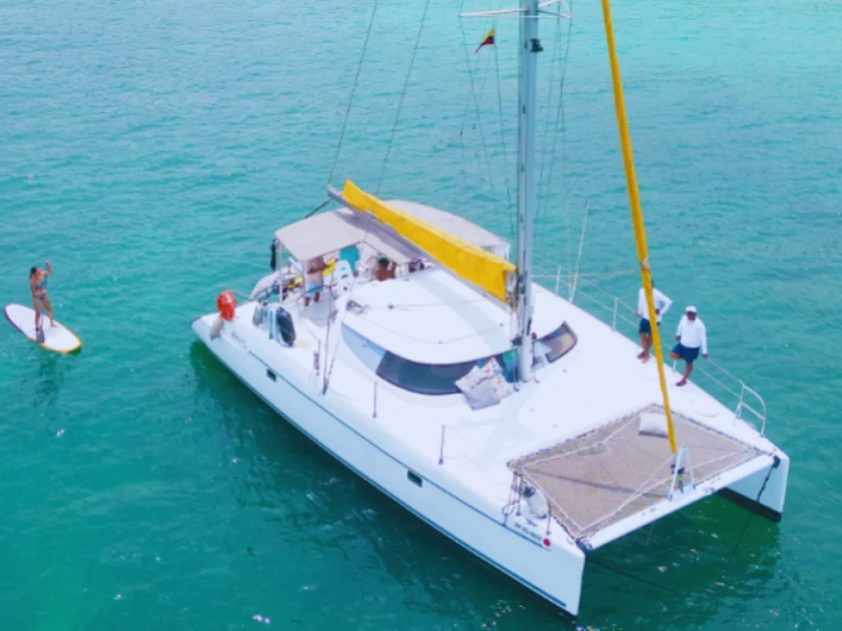 Wynajmij Fountaine Pajot Lavezzi 40 w Cartagena
