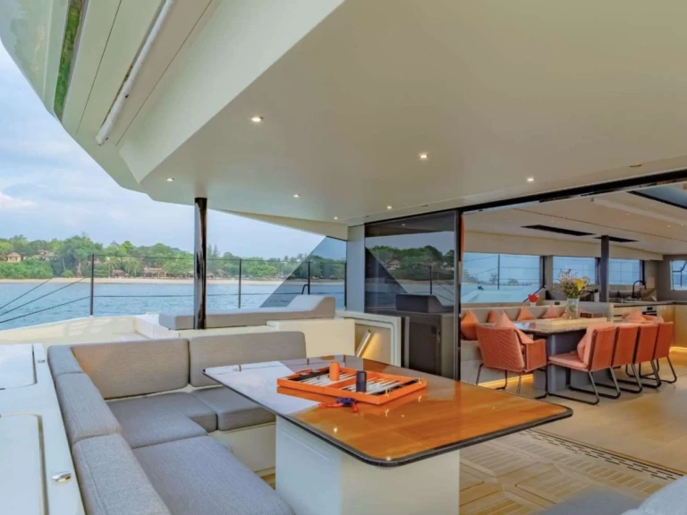 Wynajmij Luksusowy jacht z lub bez skippera McCohangy Boats w Imperia