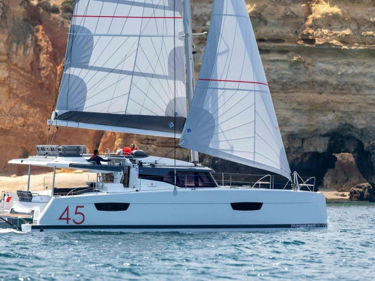 Wynajem w Procida- Fountaine Pajot Elba 45 na SamBoat