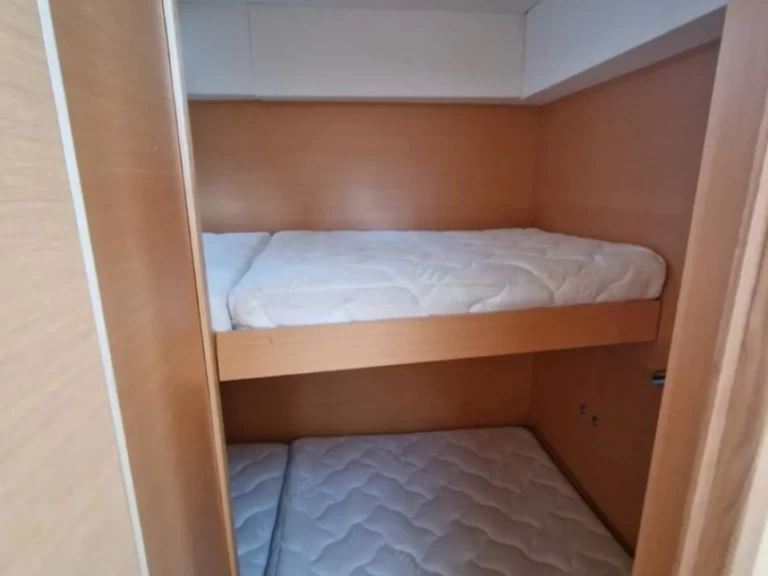 Dufour Dufour Catamarans 48 Sail między profesjonalistami a osobami prywatnymi w Palermo