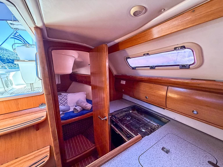 Wynajmij Bavaria Cruiser 32 w Vlycho