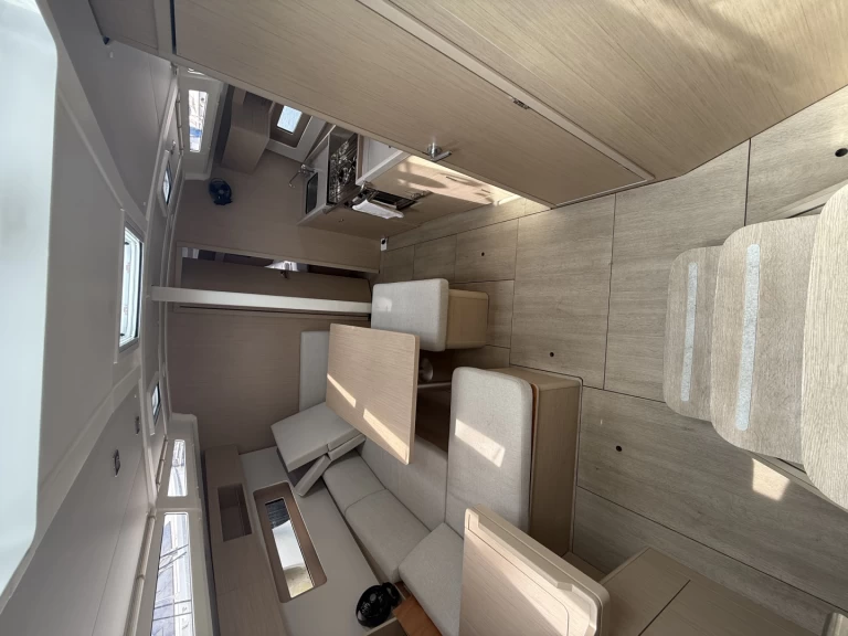 Wynajmij Żaglowiec z lub bez skippera Bénéteau w Ligia