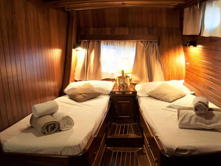 Wynajem w Milazzo-  Donna Marisa (ex Lady C) na SamBoat