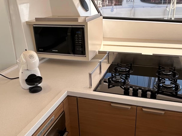 Wynajem Katamaran Bali z patentem 