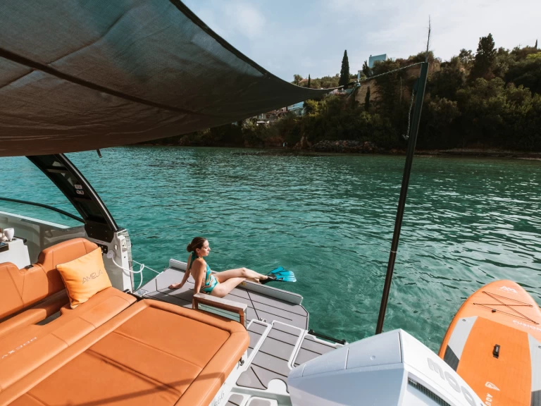 Wynajem Motorówka Saxdor z patentem 