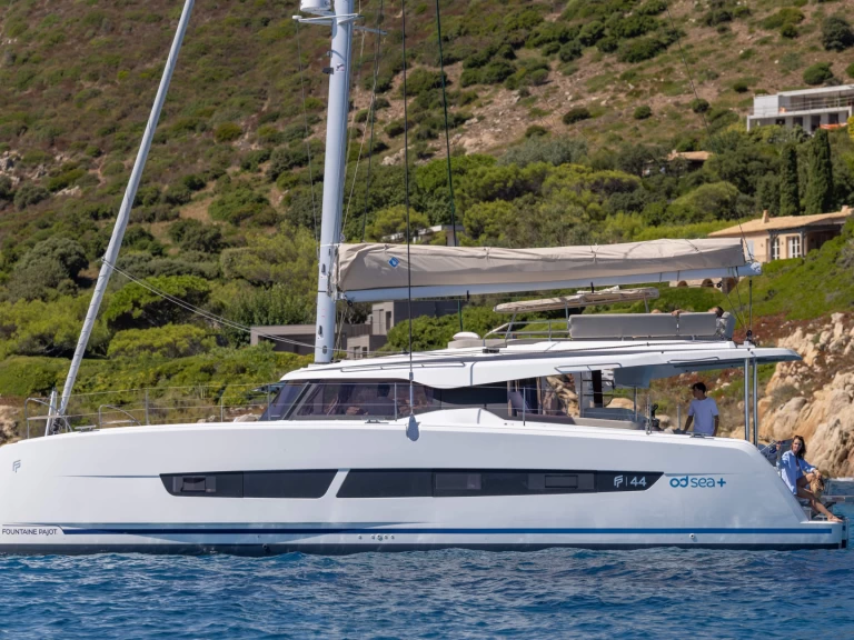 Wynajmij Katamaran z lub bez skippera Fountaine Pajot w Marina de Portimão