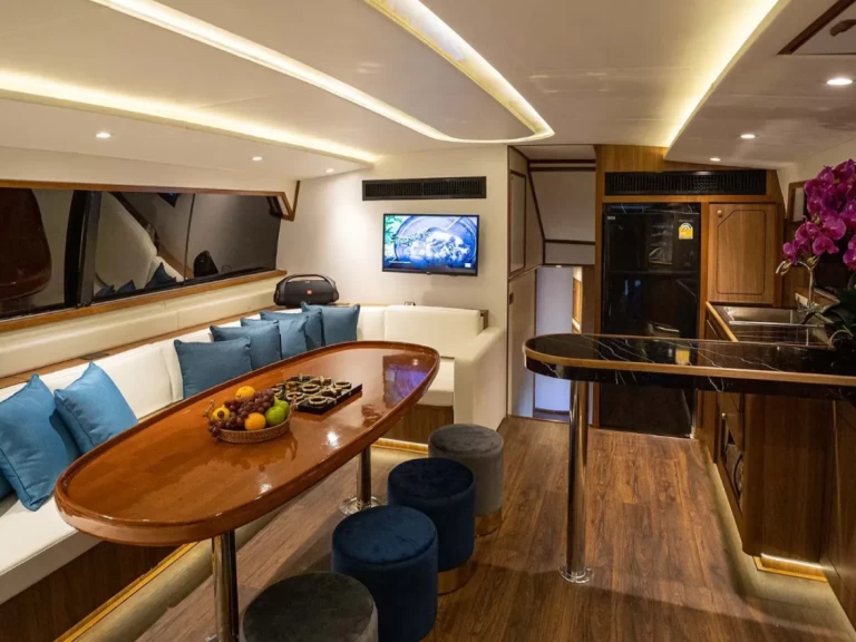 Wynajem w Phuket (City)- Bertram Odyssey 1 na SamBoat