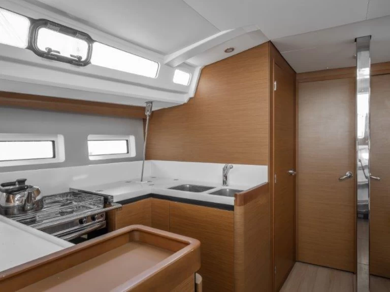 Wynajem łodzi Jeanneau Sun Odyssey 440 w Piso Livadi na SamBoat 