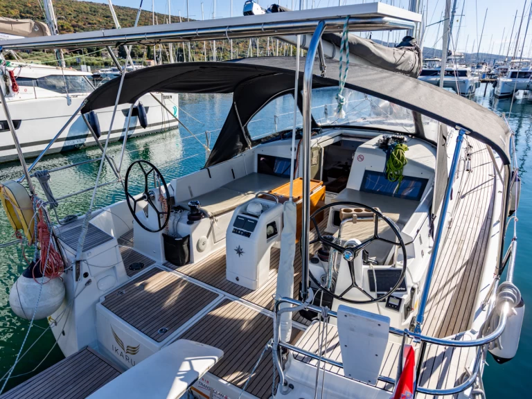 Żaglowiec do wynajmu w Punat w najlepszej cenie