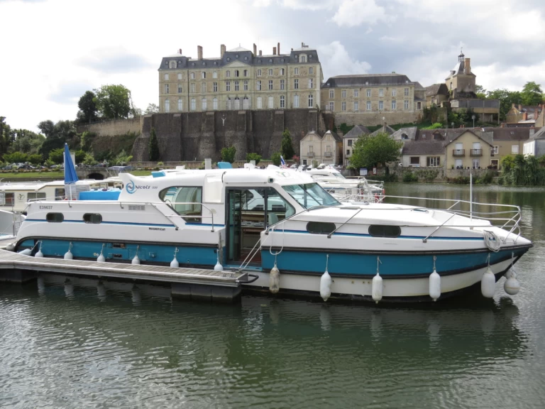 Wynajem łodzi Nicols Yacht Confort Groupe 8-10 p. w Sablé-sur-Sarthe na SamBoat 