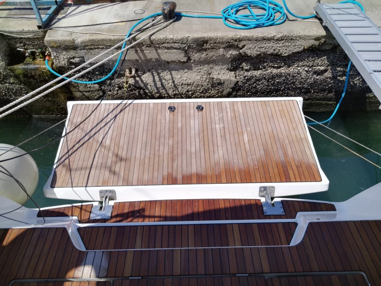 Żaglowiec do wynajmu w Gouvia w najlepszej cenie