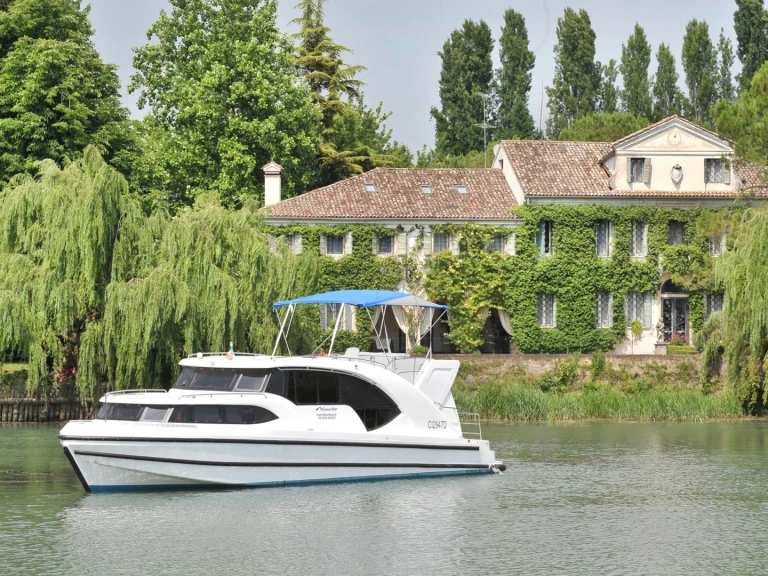 Wynajem w Casale sul Sile- Houseboat Holidays Italia Minuetto 6+ na SamBoat