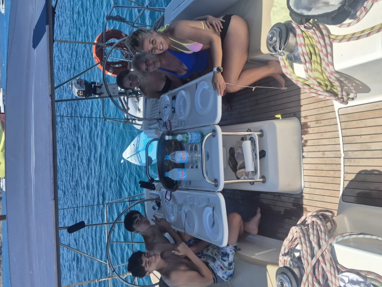 Żaglowiec do wynajmu w Golfo de San Blas w najlepszej cenie